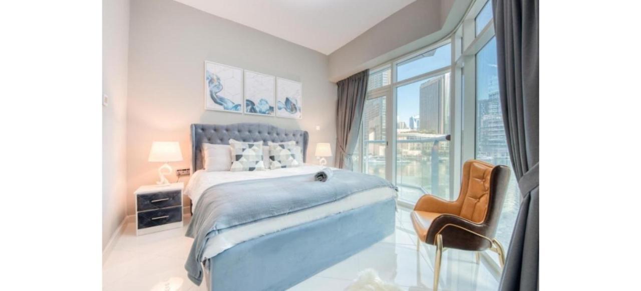 Luxurious 4-Bedroom Duplex Villa Apartment Near Jbr Dubái Exterior foto