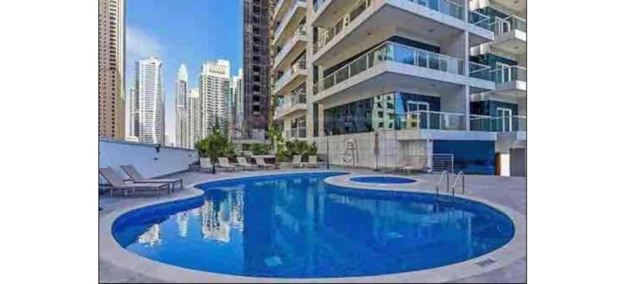 Luxurious 4-Bedroom Duplex Villa Apartment Near Jbr Dubái Exterior foto